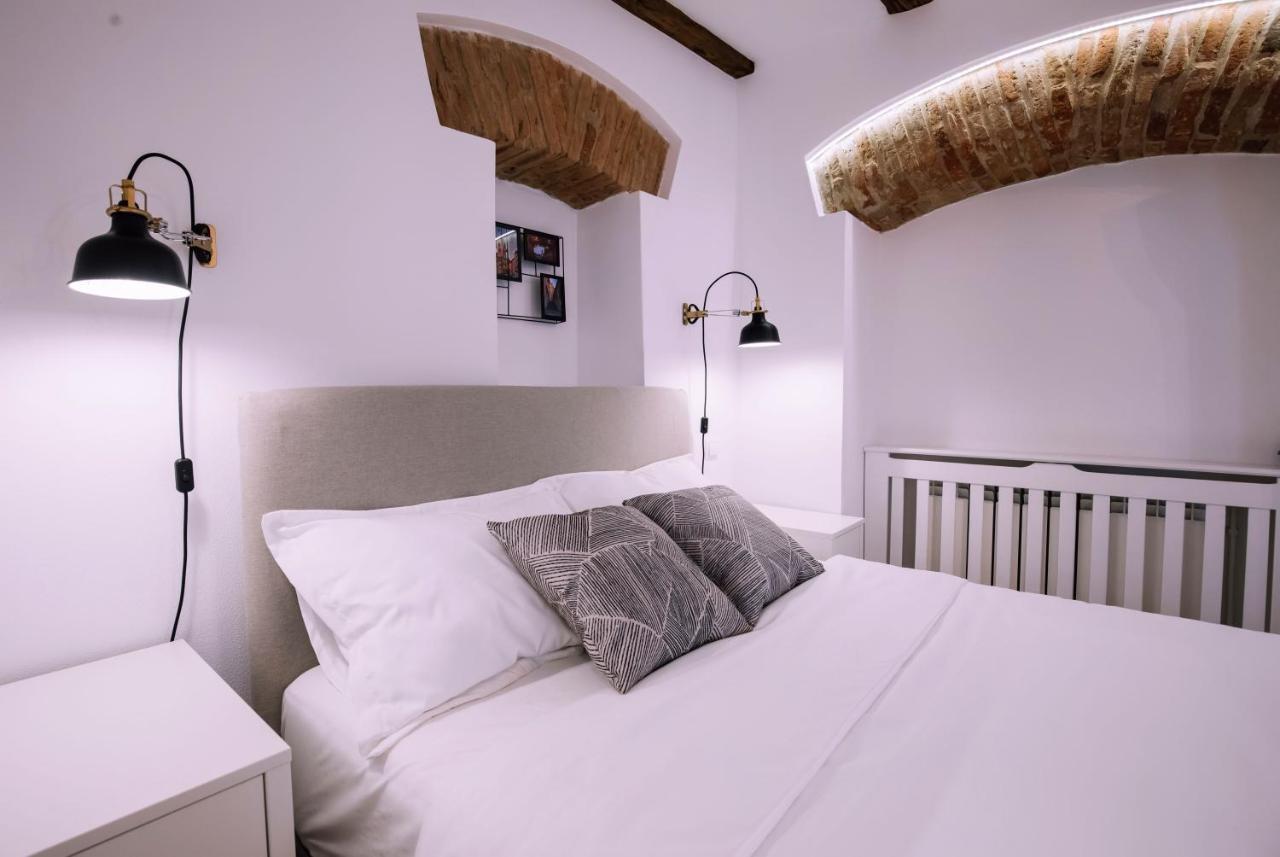 Chic Central Studio Sibiu Exteriör bild